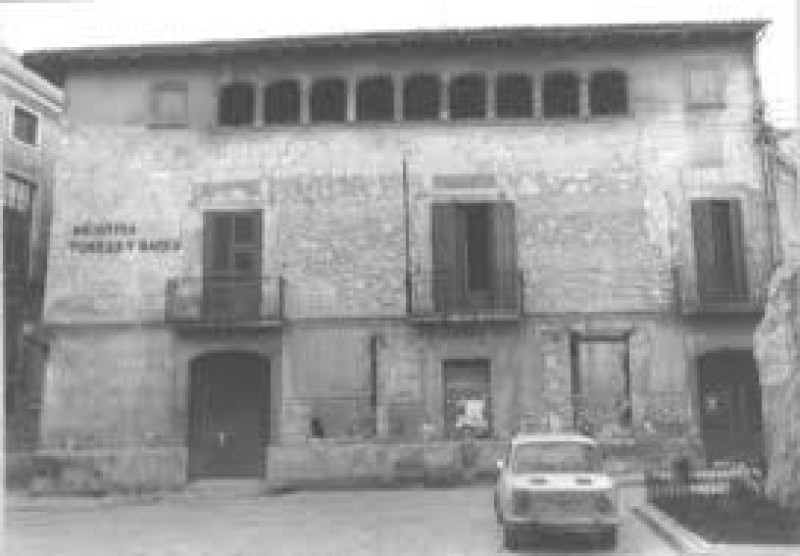 Biblioteca Torras i Bages