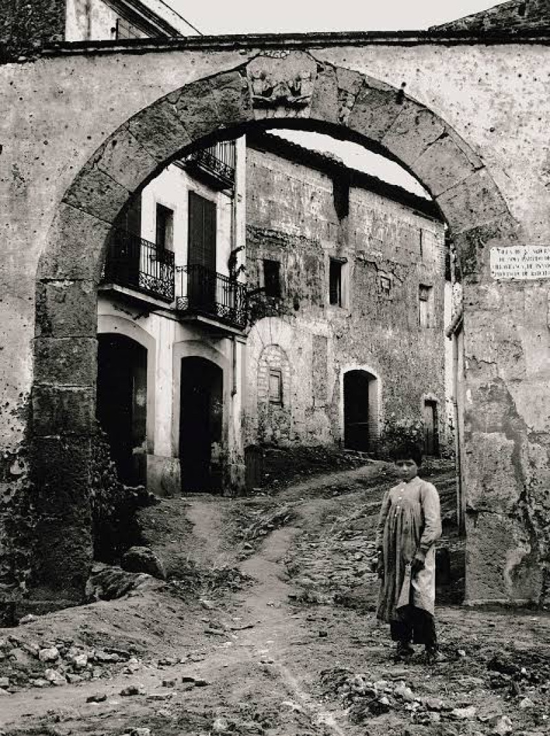 Portal do Ponente (Pont Romà)