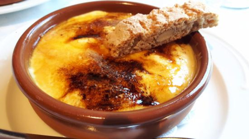 Img Crema catalana con carquinyolis