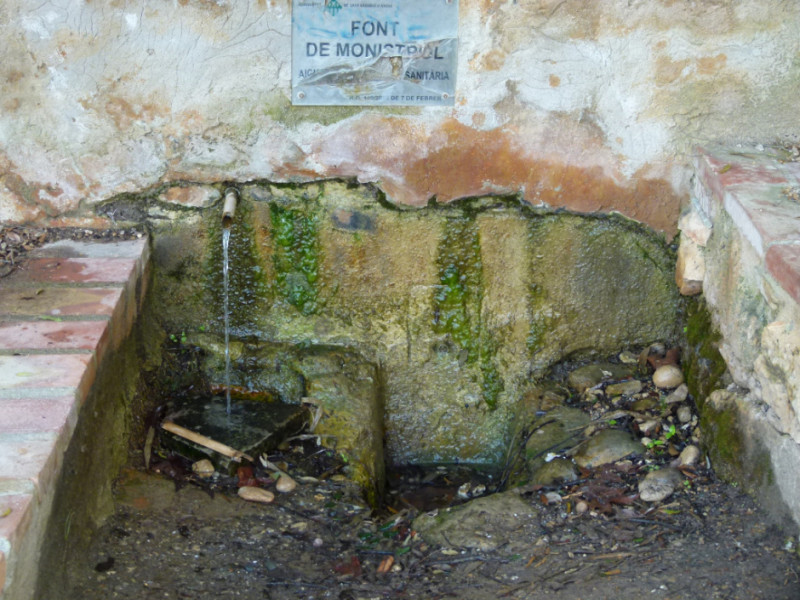 Font del raval de Monistrol