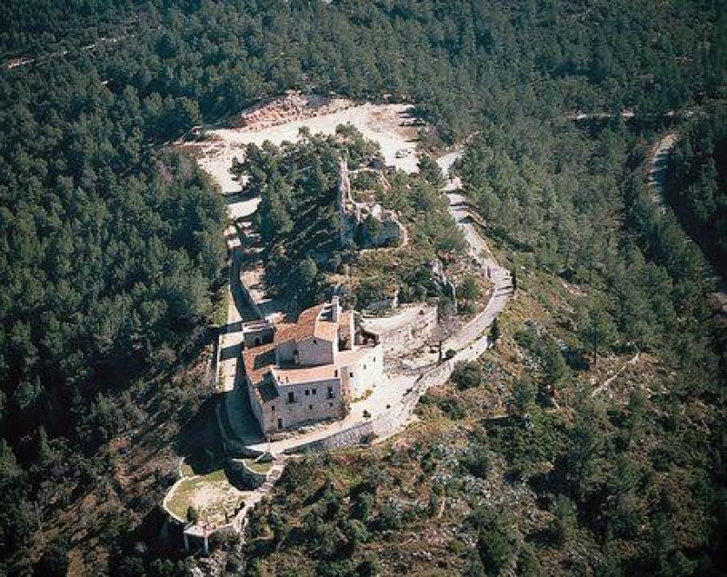 Sant Sadurní d'Anoia — Castelo de Subirats