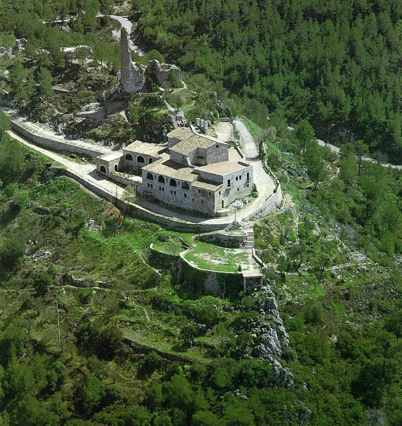 Sant Sadurní d'Anoia — Castelo de Subirats